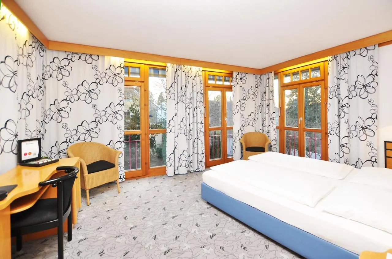 *** Hotel Villa Waldperlach By Blattl Munich Germany