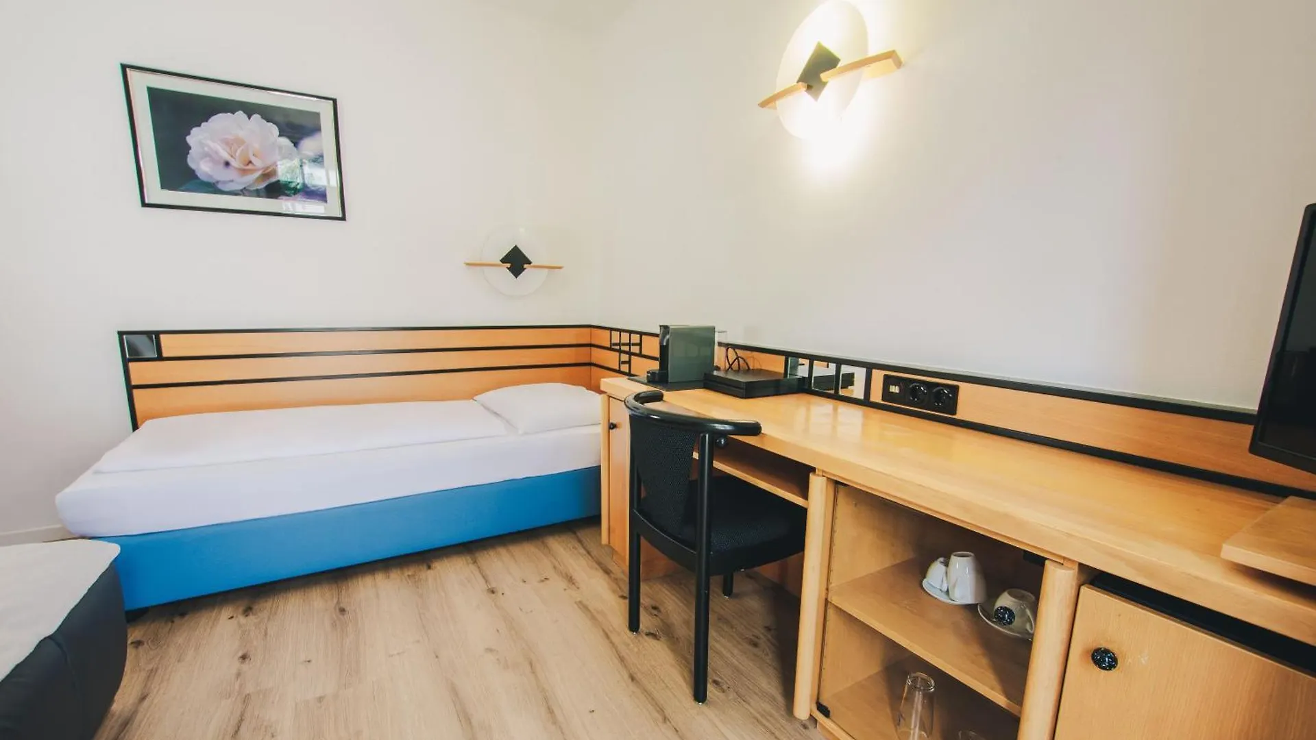 Hotel Villa Waldperlach By Blattl Munich