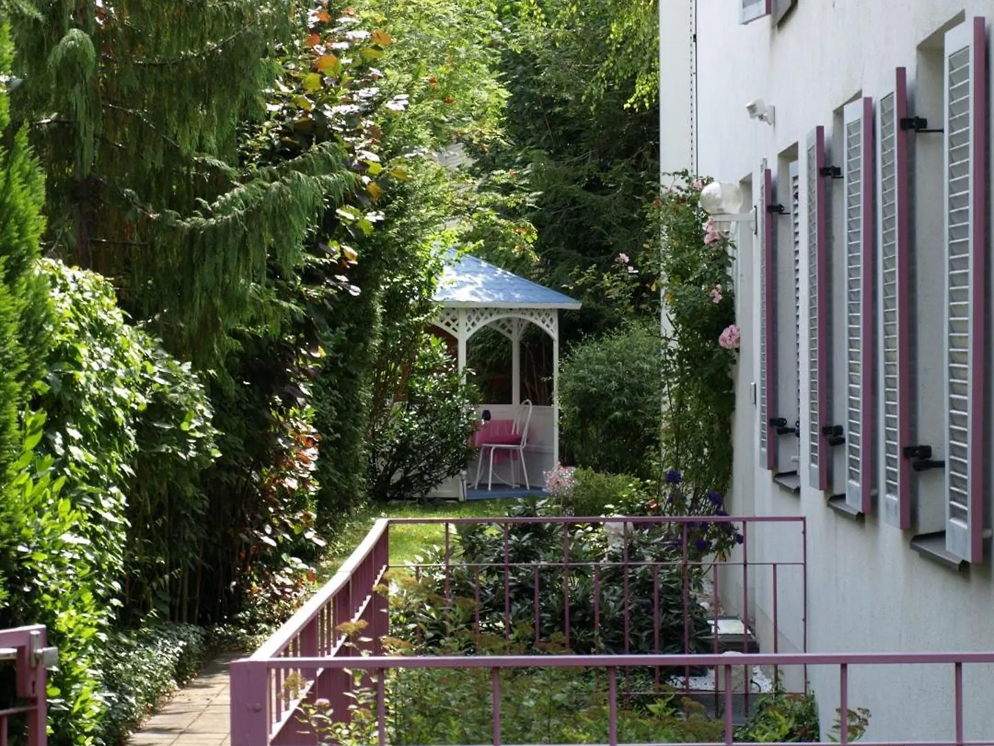 Villa Waldperlach By Blattl Munich Hotel