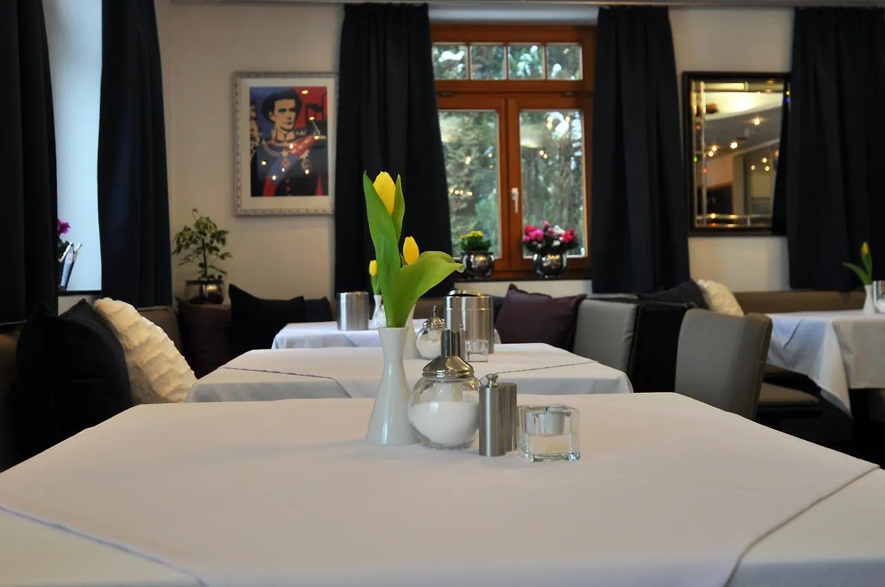 Hotel Villa Waldperlach By Blattl Munich