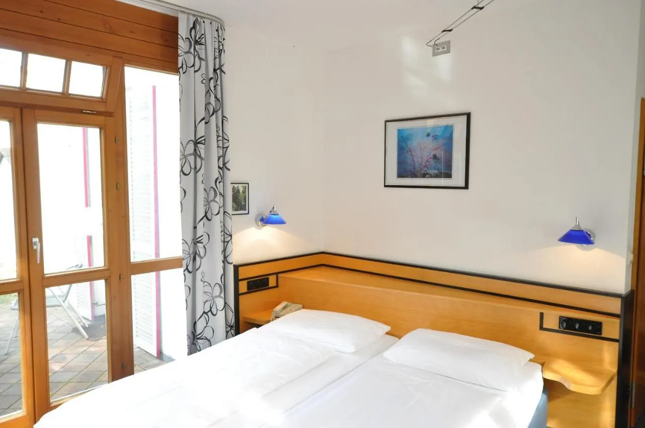 Villa Waldperlach By Blattl Munich Hotel