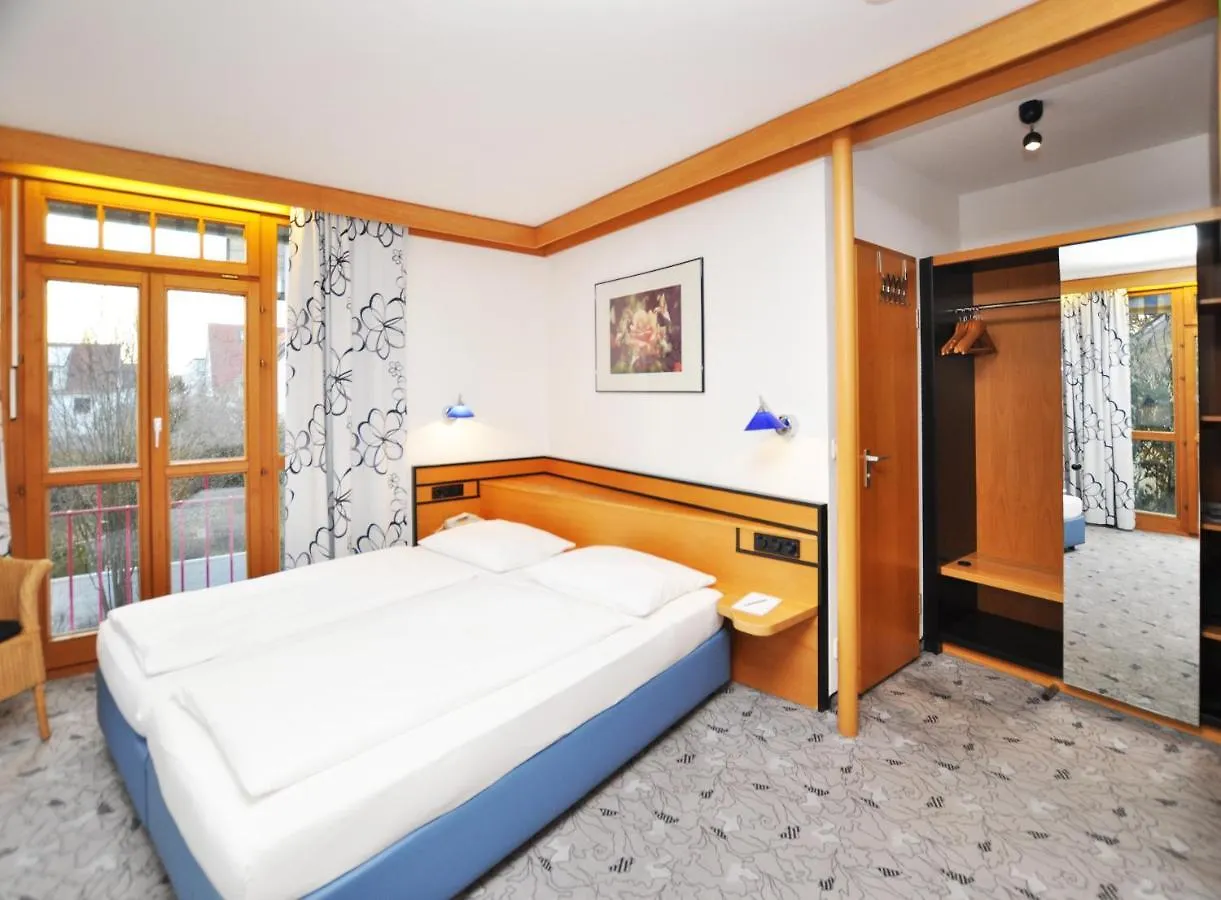 *** Hotel Villa Waldperlach By Blattl München Deutschland