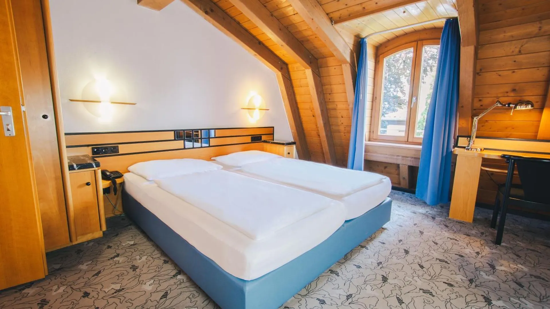 *** Hotel Villa Waldperlach By Blattl Múnich Alemania