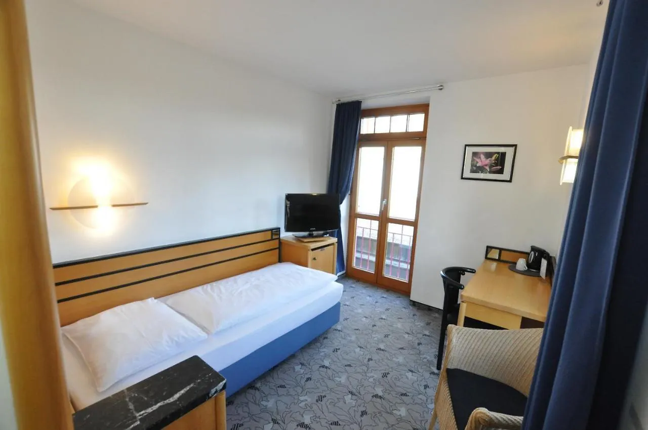 *** Hotel Villa Waldperlach By Blattl München Deutschland