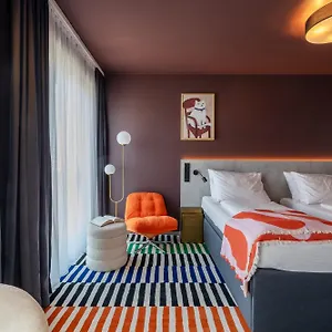 Kalm - East Aparthotel München