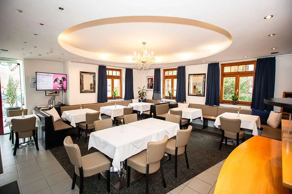 Villa Waldperlach By Blattl Munich Allemagne